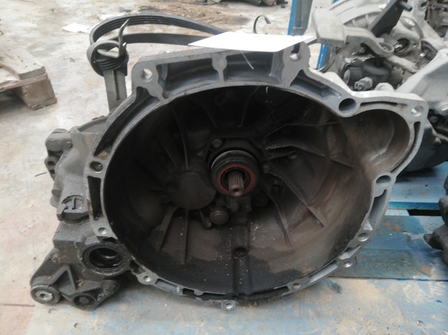 3M5R7002NB Ford