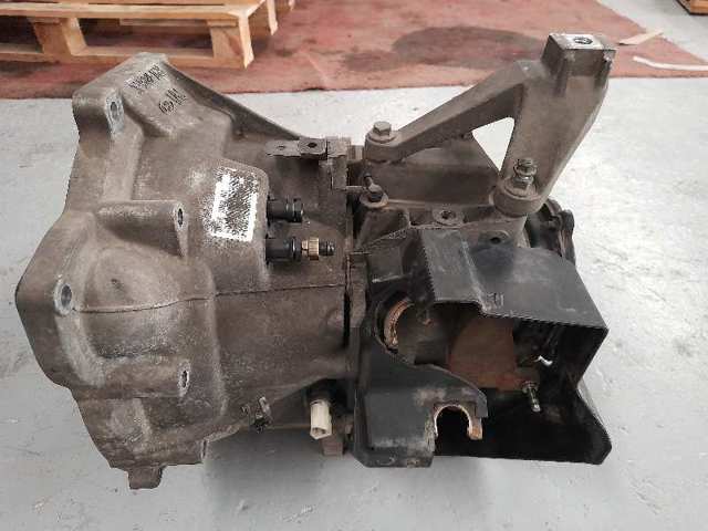 3M5R7002ND Ford
