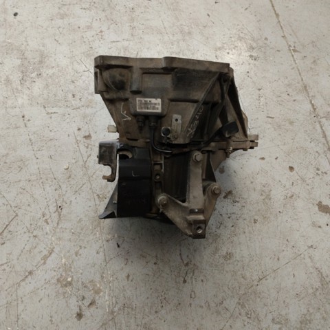 3M5R7002NE Ford
