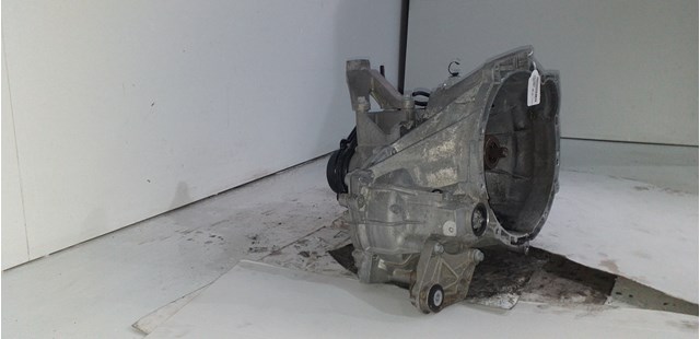 3M5R7002NF Ford