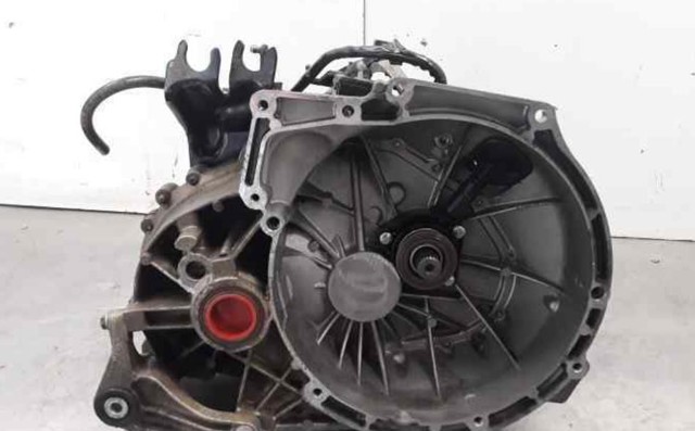 3M5R7002YG Mazda