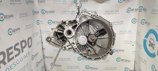 3M5R7002YG Mazda
