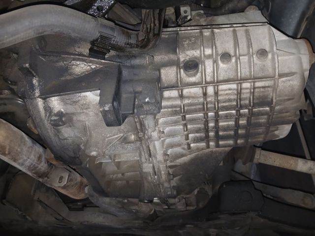 3M5R7F096YF Ford
