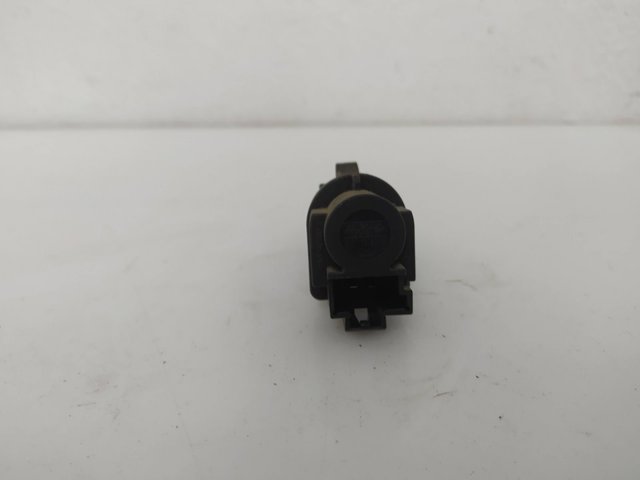 FORD 3M5T13480AB Interruptor de luz de freno  en stock Terrassa