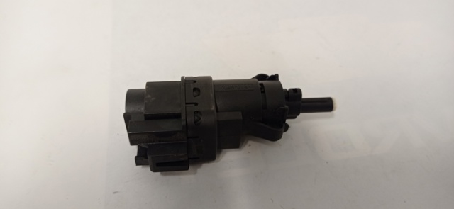 3M5T13480AC Interruptor de luz de freno  en stock Sabadell