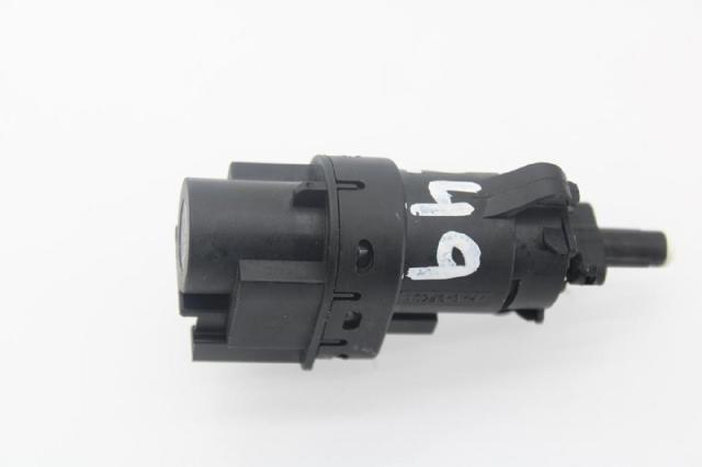 FORD 3M5T13480AC Interruptor de luz de freno  disponible Valladolid