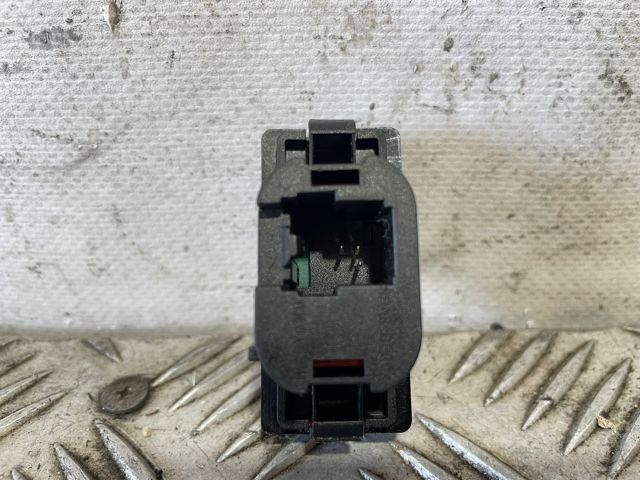 Boton de luz de emergencía para Ford C-Max DM2