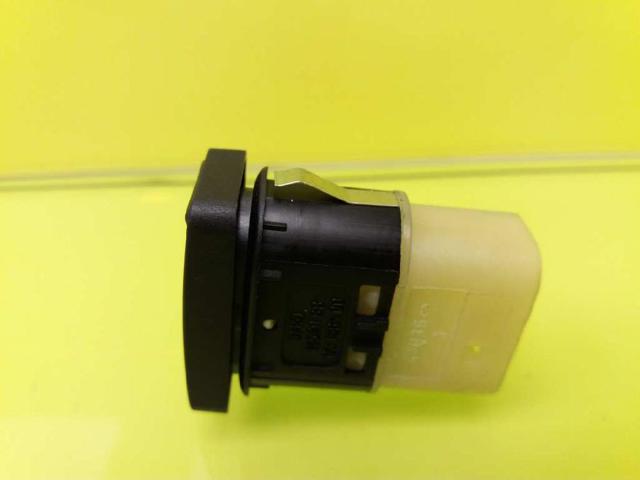 3M5T14529BB Botón de encendido del motor del elevalunas delantero derecho  disponible Utrera