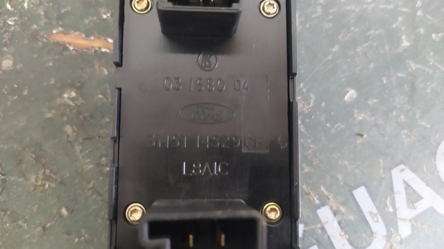 FORD 3M5T14529CF Interruptor de elevalunas delantera izquierda comprar Barcelona