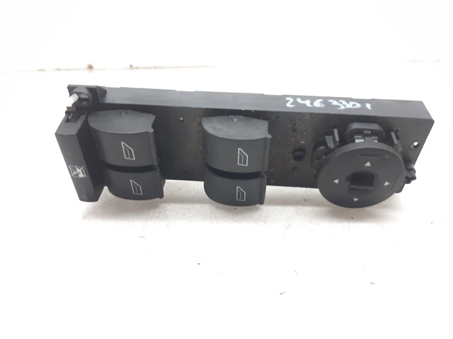 3M5T14A132AF Interruptor de elevalunas delantera izquierda  en stock Sabadell