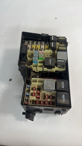 3M5T14A142AB Ford