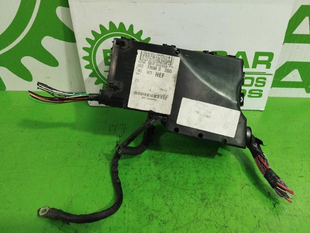 3M5T14A142AB FORD Carcasa de la caja de fusibles  comprar en Jaén