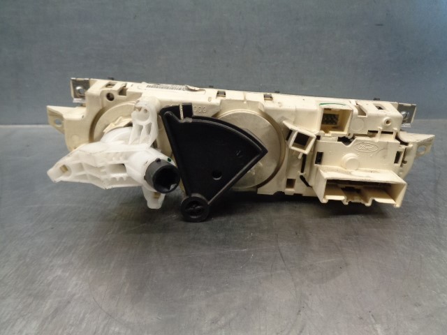3M5T19980AD Ford