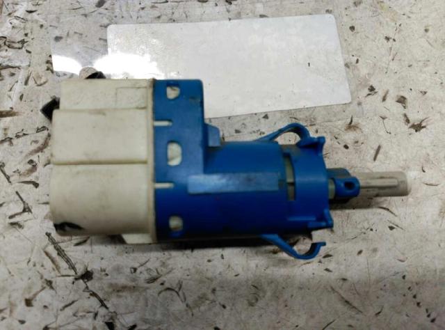 3M5T9C872AB Interruptor de luz de freno  en stock Castellón