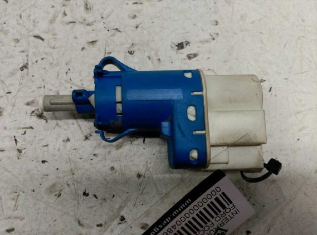 3M5T9C872AB Interruptor de luz de freno  disponible Burgos