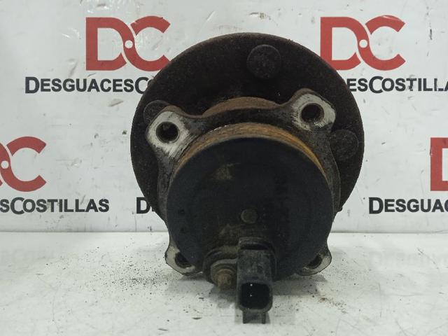 3N612C299A Cubo de rueda trasero  en stock Sabadell