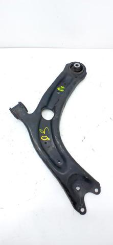 VAG 3Q0407151E Brazo inferior izquierdo de la suspensión delantera  en stock Terrassa