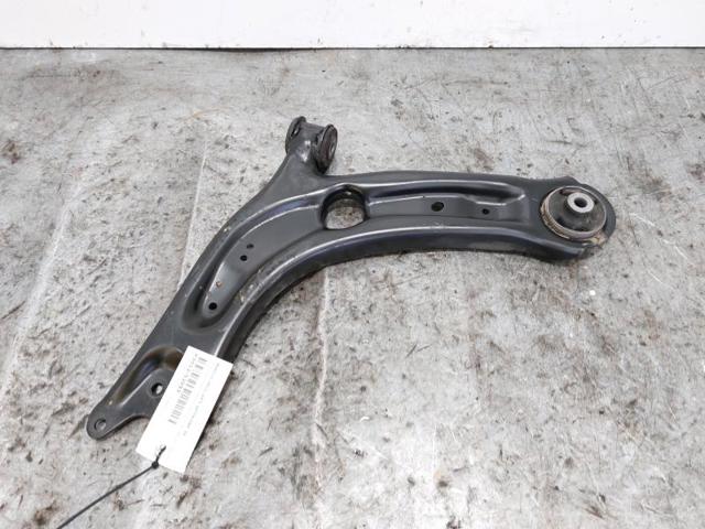 VAG 3Q0407151E Brazo inferior izquierdo de la suspensión delantera  comprar en Murcia