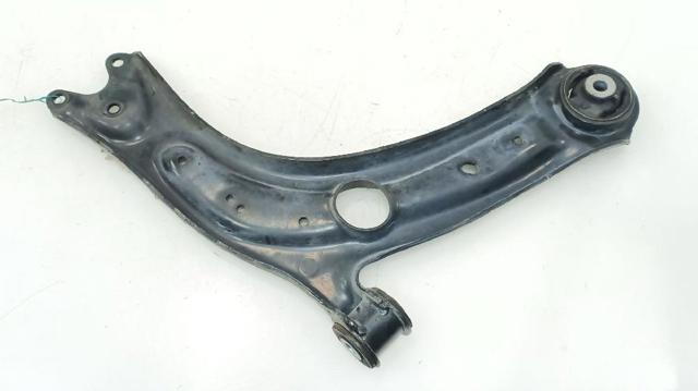 3Q0407151P Brazo inferior izquierdo de la suspensión delantera  comprar en Zaragoza