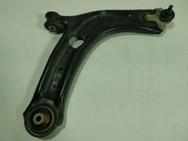 VAG 3Q0407152E Brazo inferior derecho de la suspensión delantera  comprar en Murcia