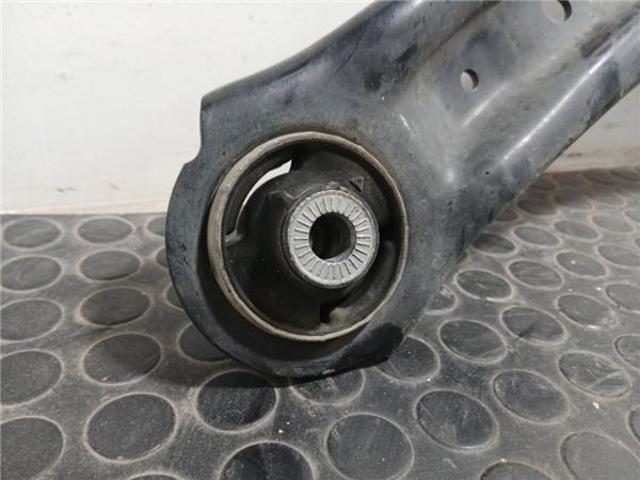 3Q0407152E VAG Brazo inferior derecho de la suspensión delantera  comprar en Oviedo