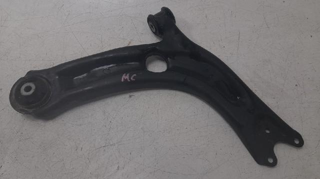 VAG 3Q0407152P Brazo inferior derecho de la suspensión delantera comprar Tarragona