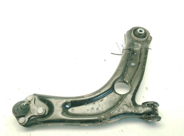 VAG 3Q0407152S Brazo inferior derecho de la suspensión delantera comprar Barcelona