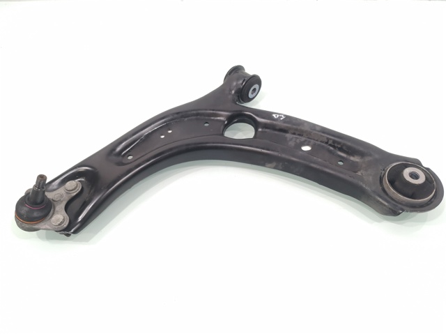 3Q0407153D Brazo inferior izquierdo de la suspensión delantera  comprar en Reus