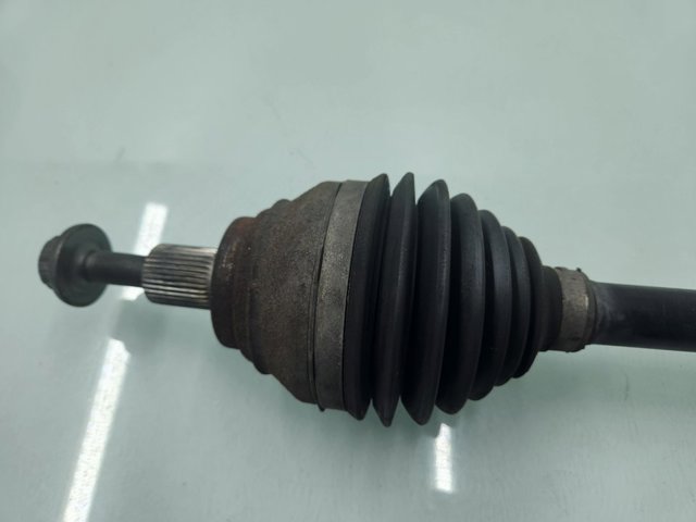 3Q0407271AR Semieje delantero izquierdo  comprar en Reus