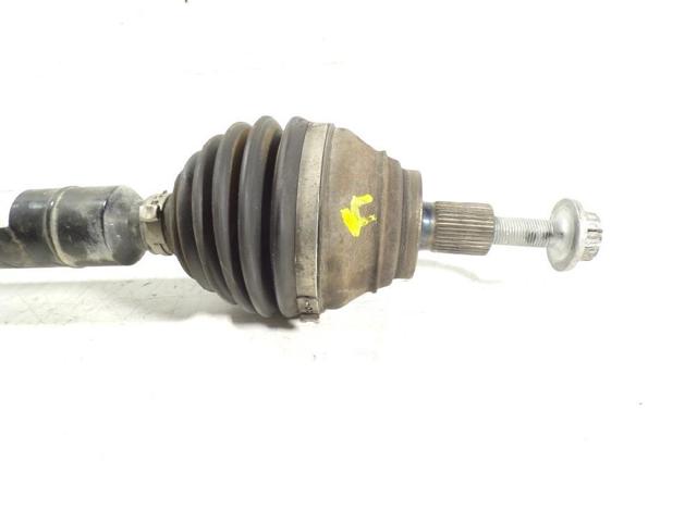 3Q0407272AB Árbol de transmisión delantero derecho  disponible Utrera