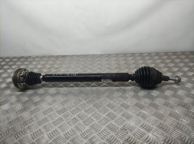 Semieje delantero derecho 3Q0407272AB VAG