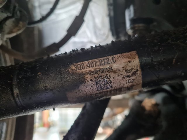 VAG 3Q0407272C Semieje delantero derecho comprar Pamplona