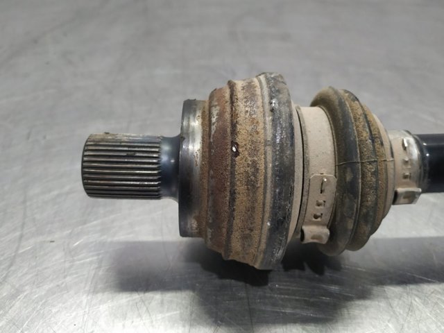3Q0501203B VAG Semieje trasero izquierdo  disponible Vigo