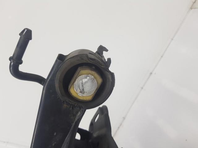 Subchasis trasero soporte motor Volkswagen Passat 3G2, CB2