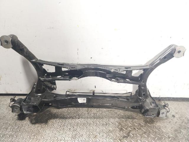 Subchasis trasero soporte motor Volkswagen Passat 3G2, CB2