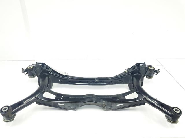Subchasis trasero soporte motor Volkswagen Passat 3G2, CB2