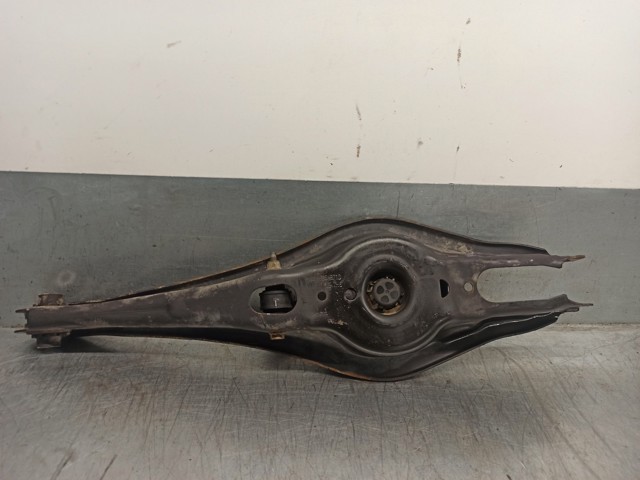 3Q0505311E VAG Brazo inferior trasero izquierdo/derecho  disponible Ourense
