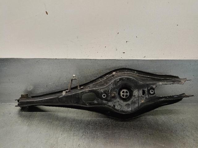 3Q0505311G Brazo inferior trasero izquierdo/derecho  comprar en Zaragoza