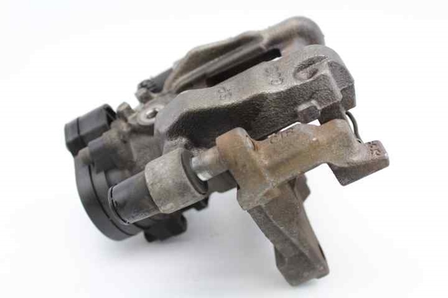 VAG 3Q0615405 Pinza de freno trasera izquierda  disponible España