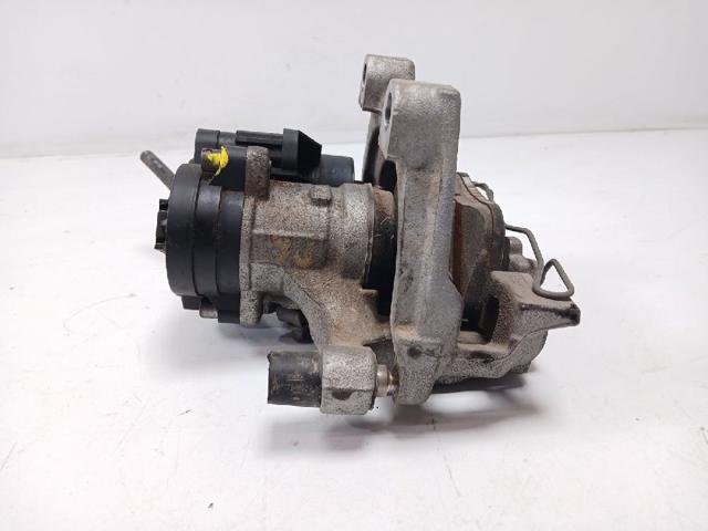 3Q0615406 Pinza de freno trasera derecha  disponible Málaga