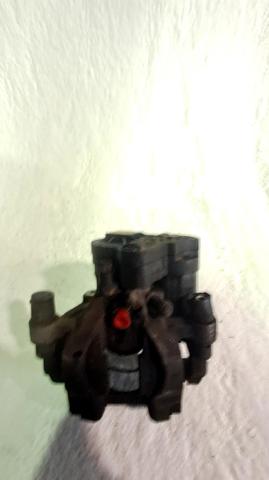 3Q0615423 Pinza de freno trasera izquierda  disponible Málaga