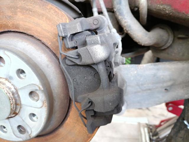 3Q0615424 VAG Pinza de freno trasera derecha  en stock Córdoba
