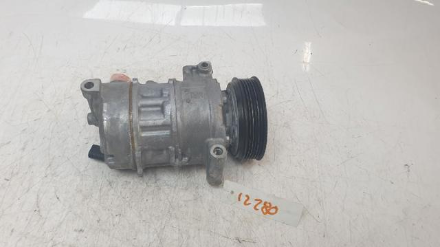 VAG 3Q0816803D Compresor de aire acondicionado  en stock Terrassa