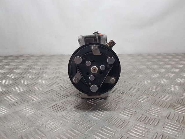3Q0816803E Compresor de aire acondicionado  en stock Castellón