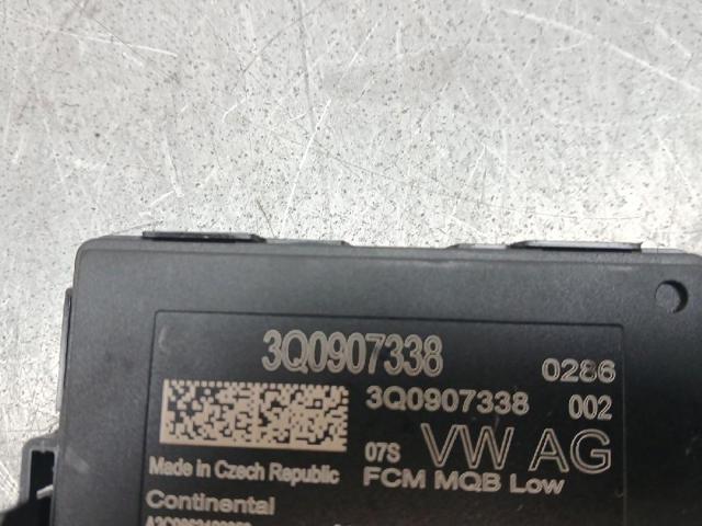3Q0907338 VAG Módulo de control de iluminación adaptativa (ECU) comprar Alcalá