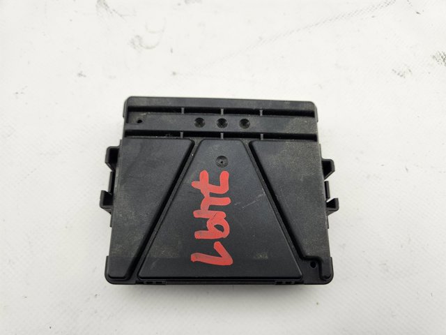 3Q0907338 Módulo de control de iluminación adaptativa (ECU) comprar Almería