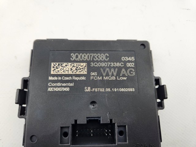 3Q0907338C VAG Módulo de control de iluminación adaptativa (ECU) comprar Alcalá