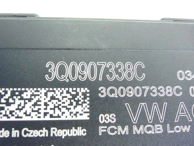 3Q0907338C VAG Módulo de control de iluminación adaptativa (ECU) comprar Madrid