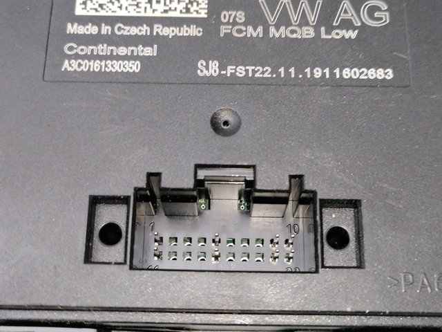 VAG 3Q0907338E Módulo de control de iluminación adaptativa (ECU)  en stock Terrassa