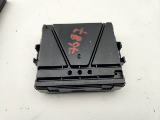 3Q0907530AR Módulo de interfaz de diagnóstico  en stock Granada
